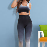 Conjunto de leggings y camiseta deportiva degradados